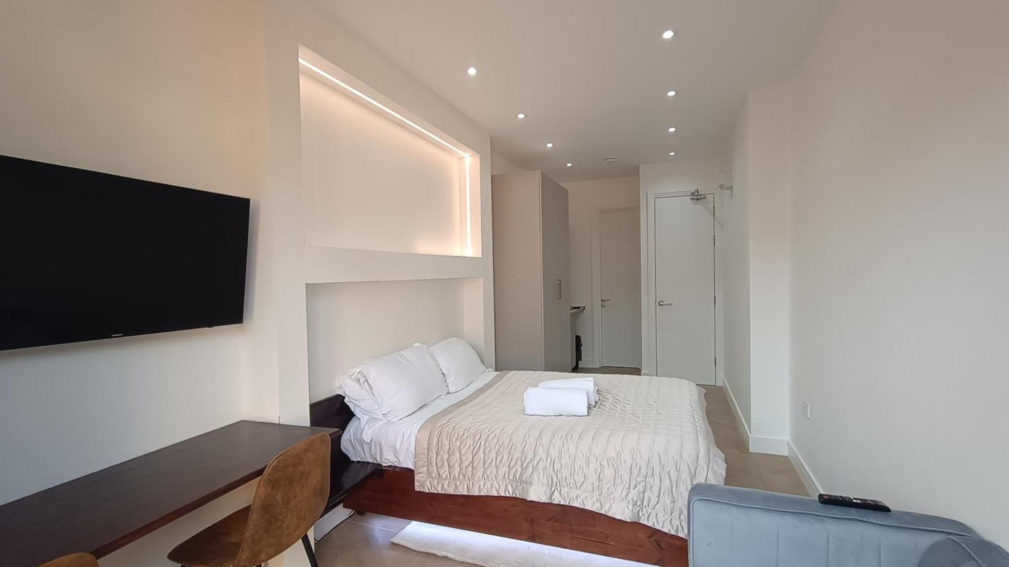 Luxurious London Studios Харроу Экстерьер фото